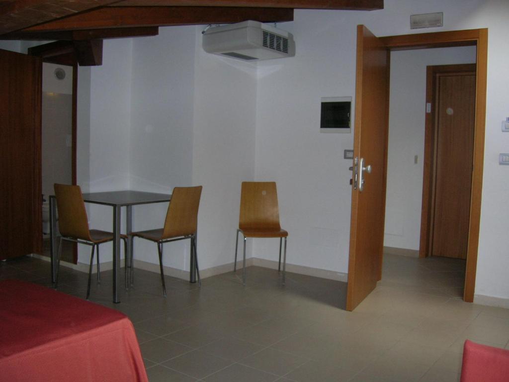 Casa Del Mar Aparthotel Roseto Degli Abruzzi Buitenkant foto